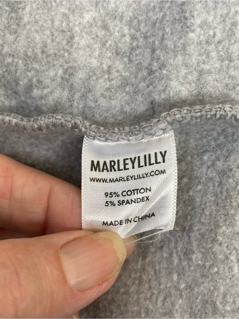 Marleylilly Women’s Heather Gray Holiday Reindeer Crewneck Sweatshirt L/XL - Picture 4 of 5